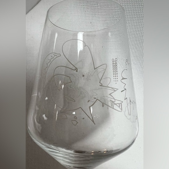 RuneScape | Rasial etched wine glass. - Picture 10 of 16